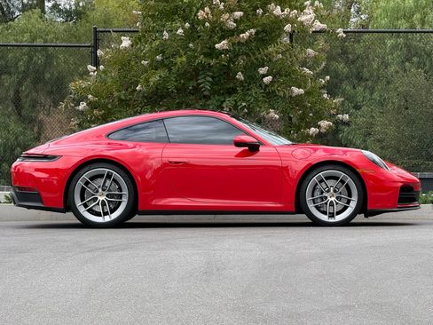 Certified 2025 Porsche 911 Carrera RWD image 8