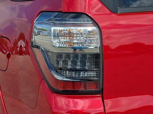 Used 2024 Toyota 4Runner Limited AWD/4WD image 35