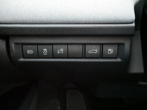 Certified 2025 Toyota Camry LE FWD image 27
