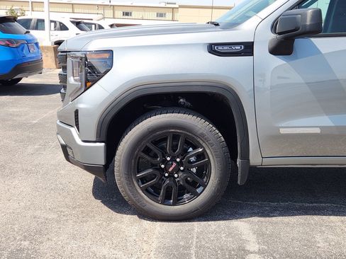 New 2026 GMC Sierra 1500 Elevation image 9