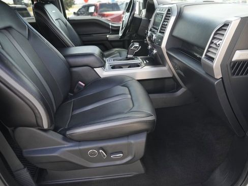 Used 2018 Ford F150 Platinum w/ Equipment Group 701A Luxury image 19