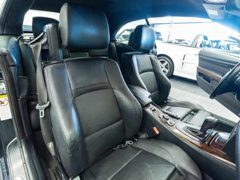 Used 2009 BMW 335i Convertible w/ Premium Pkg RWD image 13