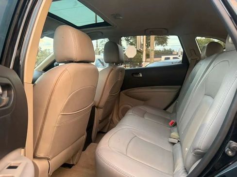 Used 2008 Nissan Rogue SL w/ Premium Pkg image 9