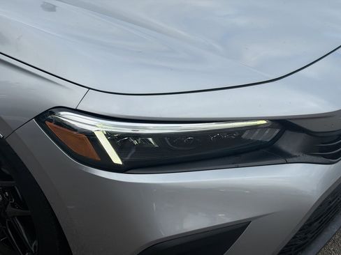 Certified 2023 Honda Civic Sport image 32