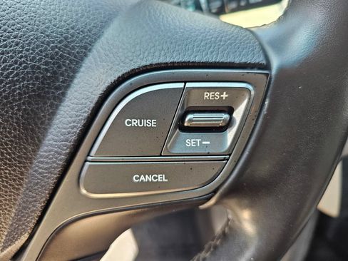 Used 2018 Hyundai Santa Fe Sport FWD image 27
