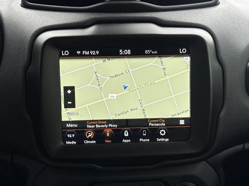 Used 2023 Jeep Renegade Latitude AWD/4WD image 20