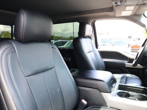 Used 2020 Ford F350 Lariat w/ Lariat Ultimate Package AWD/4WD image 24