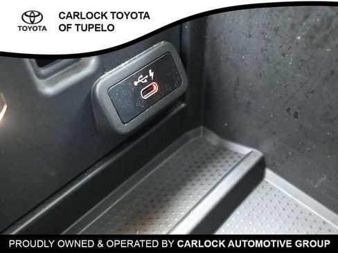 Used 2021 BMW 330i Sedan w/ Convenience Package image 20