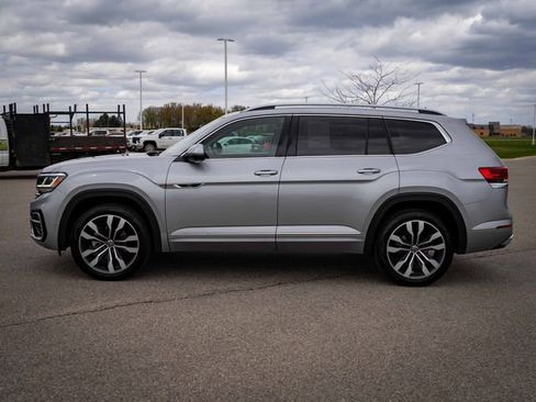 Used 2022 Volkswagen Atlas SEL Premium AWD/4WD image 10