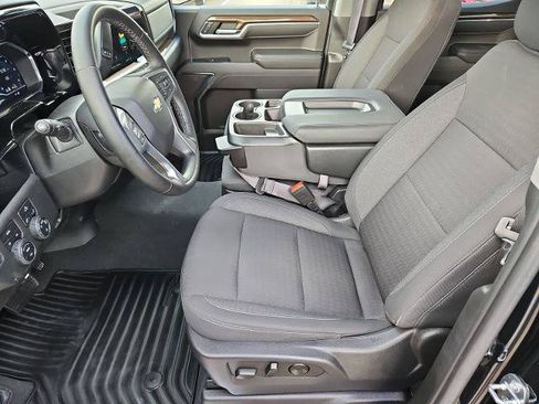 Certified 2023 Chevrolet Silverado 1500 LT AWD/4WD image 17