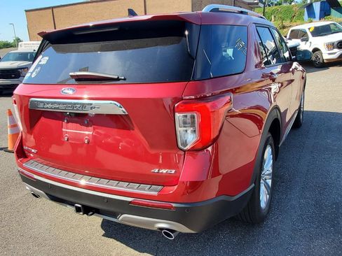 Used 2021 Ford Explorer Limited w/ Equipment Group 301A AWD/4WD image 10