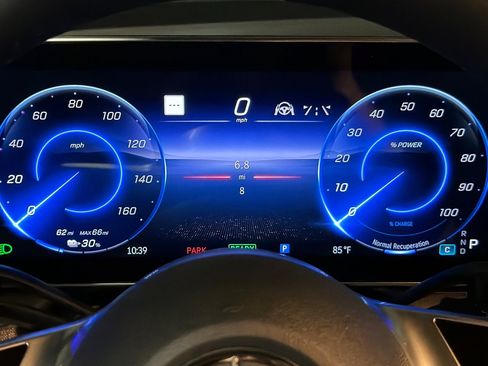 New 2027 Mercedes-Benz EQE 320 4MATIC SUV image 24