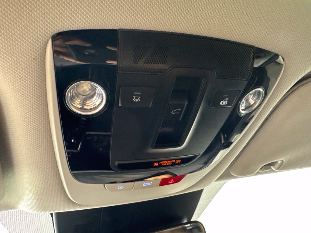 Used 2023 Kia Sorento S w/ Panoramic Sunroof Package FWD image 35