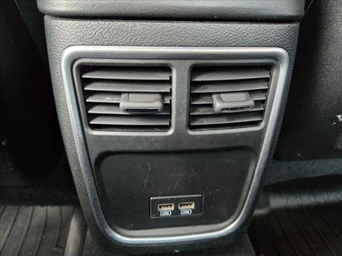 Used 2019 Dodge Charger Scat Pack image 17