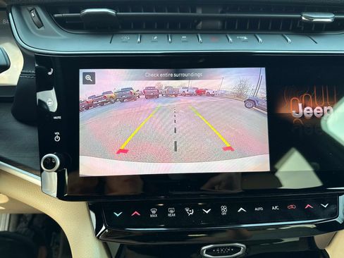 New 2026 Jeep Grand Cherokee L Limited AWD/4WD image 24