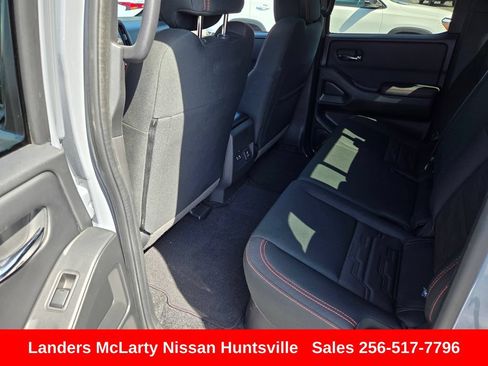 Used 2025 Nissan Frontier Pro-X w/ Pro Convenience Package RWD image 14