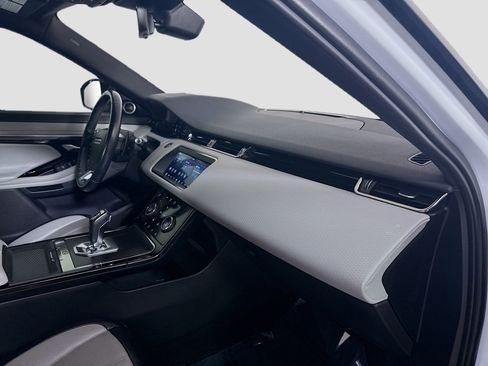 Used 2020 Land Rover Range Rover Evoque R-Dynamic S image 29