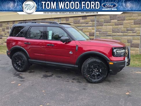 New 2025 Ford Bronco Sport Outer Banks w/ Sasquatch Outer Banks Package image 1