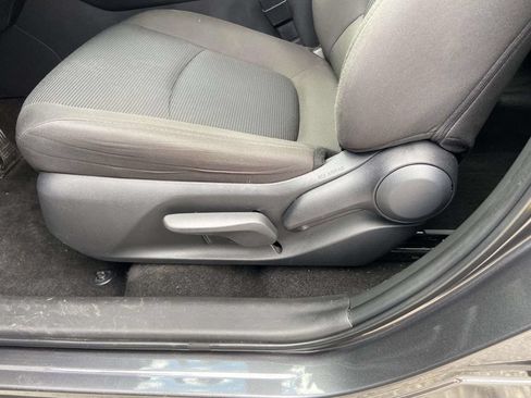 Used 2025 Toyota RAV4 LE FWD image 15