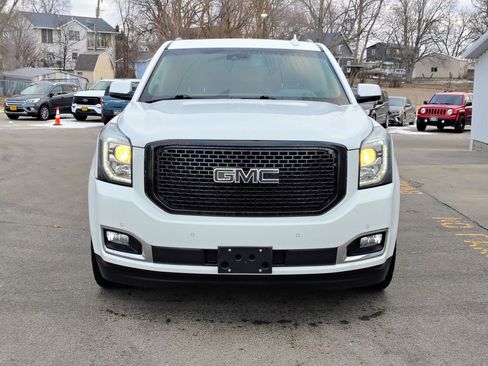 Used 2019 GMC Yukon XL SLT image 8