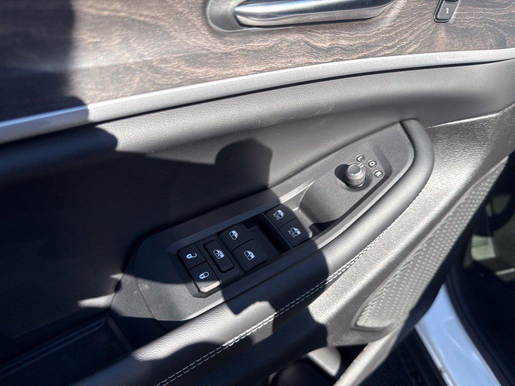 New 2027 Jeep Grand Cherokee Limited AWD/4WD image 19