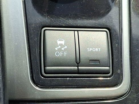 Used 2023 Nissan Maxima Platinum FWD image 25