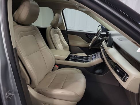 Used 2020 Lincoln Aviator Reserve w/ Equipment Group 201A image 29
