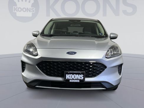 Used 2020 Ford Escape SE image 11