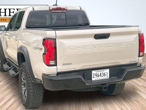 Used 2026 Chevrolet Colorado ZR2 AWD/4WD image 11