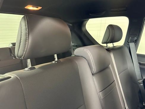 Certified 2023 Lexus GX 460 Premium image 28