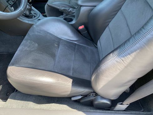 Used 2004 Ford Mustang Cobra RWD image 22