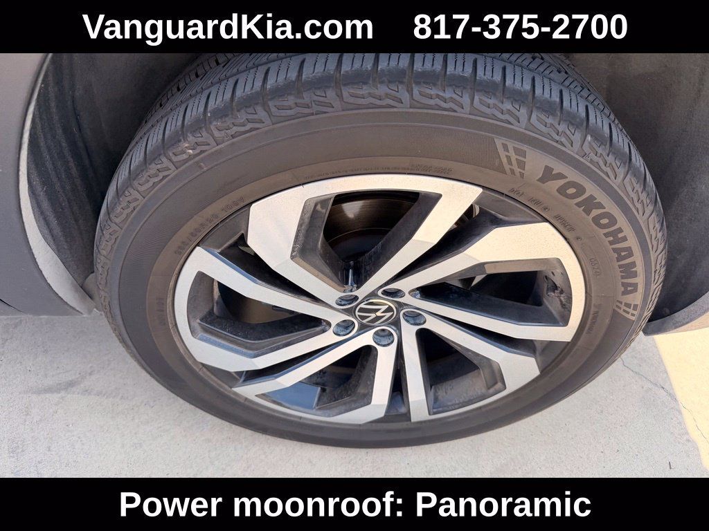 Used 2022 Volkswagen Atlas SEL AWD/4WD image 9