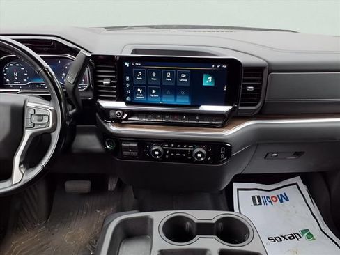 Used 2023 Chevrolet Silverado 1500 RST AWD/4WD image 13