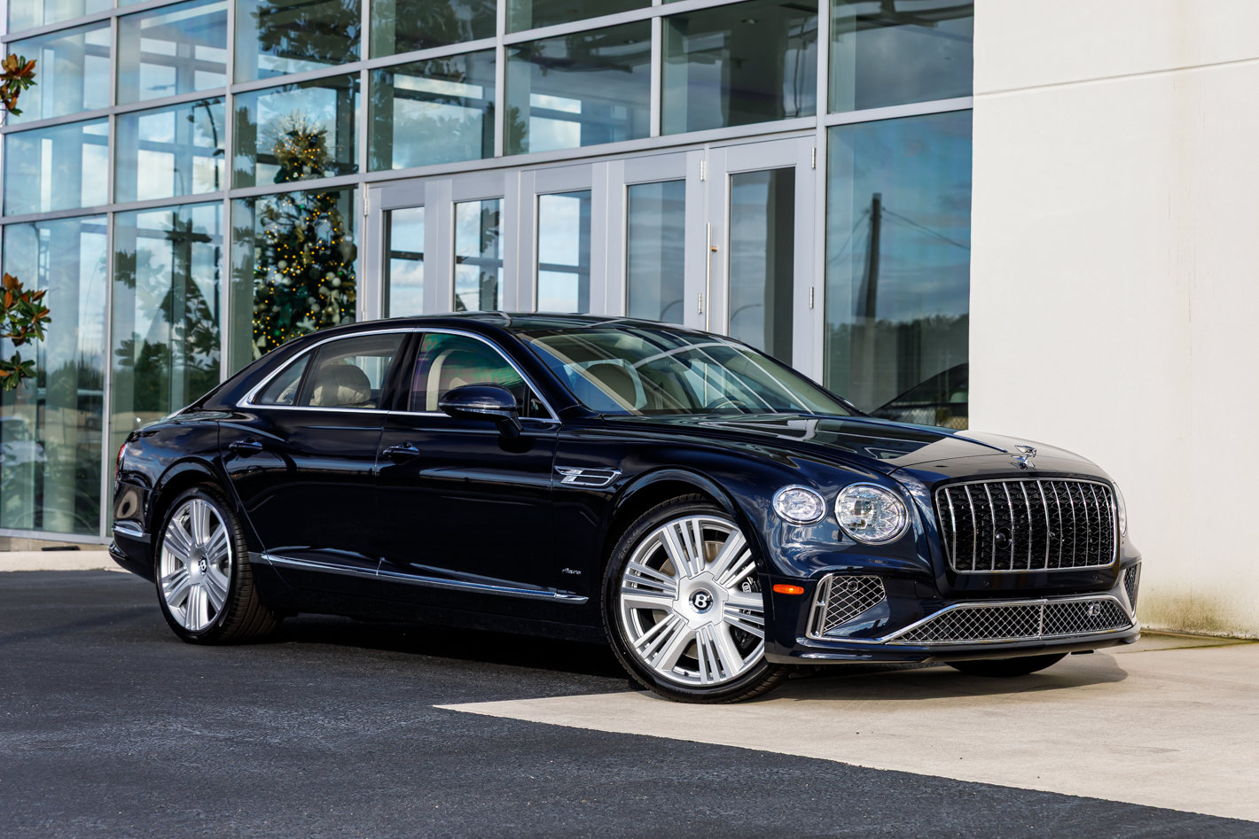 Used 2026 Bentley Flying Spur Azure AWD/4WD image 23
