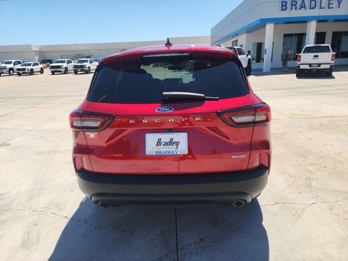 Used 2025 Ford Escape ST-Line AWD/4WD image 5