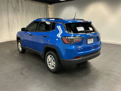 Used 2021 Jeep Compass Sport w/ Cold Weather Group AWD/4WD image 4