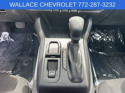 Used 2024 Chevrolet Colorado W/T RWD image 18