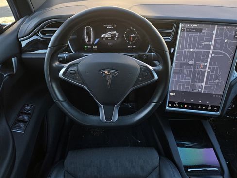 Used 2017 Tesla Model X 100D image 14