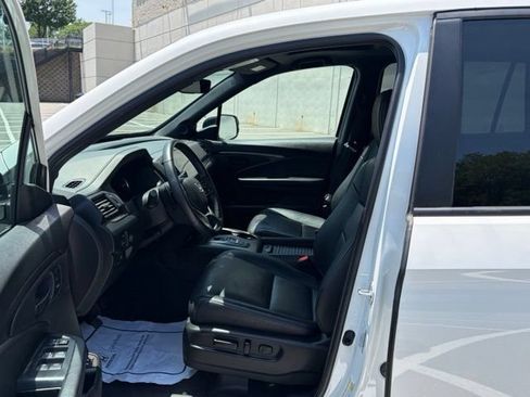 Used 2023 Honda Passport EX-L image 15
