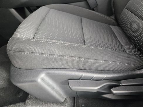 New 2026 Chevrolet Equinox LT FWD image 26