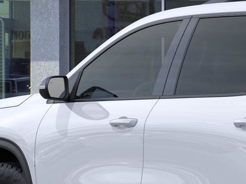New 2026 Chevrolet Traverse Z71 w/ Enhanced Driving Package AWD/4WD image 12