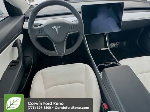 Used 2020 Tesla Model 3 Long Range image 24