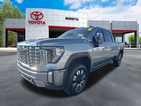 Used 2024 GMC Sierra 2500 Denali w/ Denali Reserve Package image 10