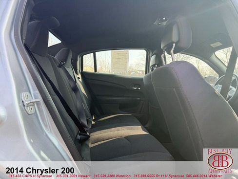 Used 2014 Chrysler 200 Touring FWD image 12