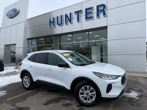 Certified 2023 Ford Escape Active image 1