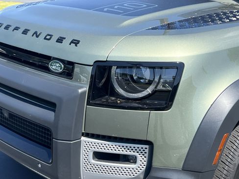 Used 2022 Land Rover Defender 110 SE AWD/4WD image 17