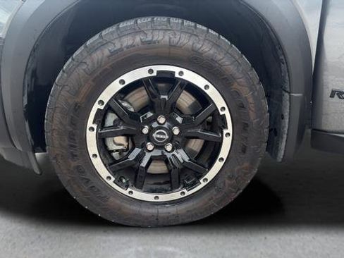 Used 2025 Nissan Pathfinder Rock Creek AWD/4WD image 36