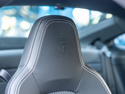 Used 2024 Porsche 911 Carrera 4S image 48