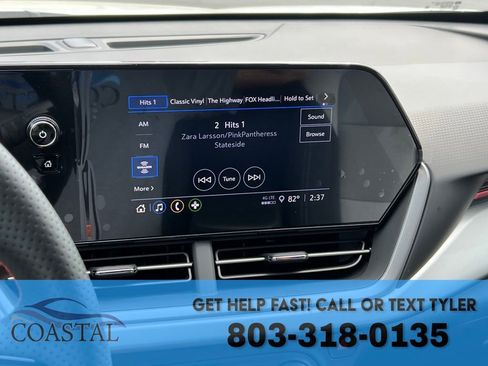 Used 2026 Chevrolet Trax RS w/ Sunroof Package FWD image 37