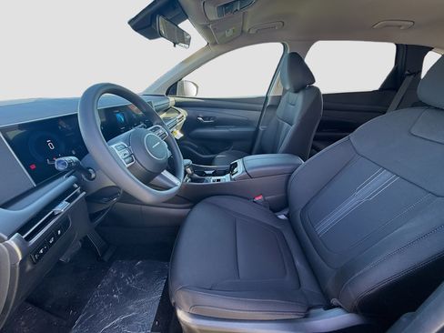 New 2026 Hyundai Tucson SEL image 14